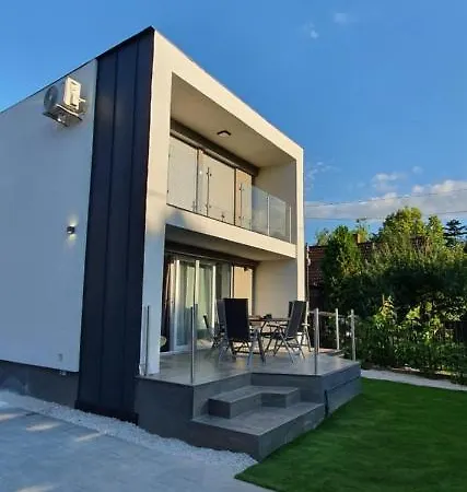 Fortunabeachhouse فيلة زاماردي
